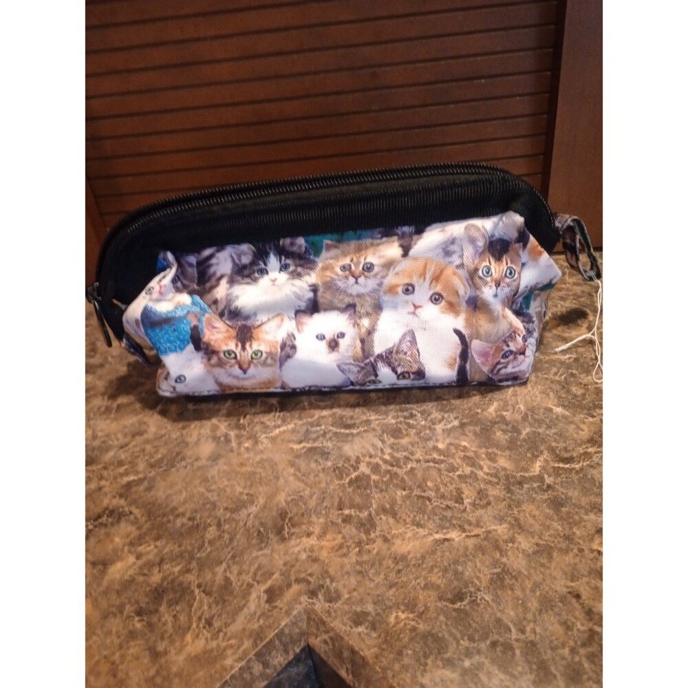 Cute cat kitten pouch / bag/ tote